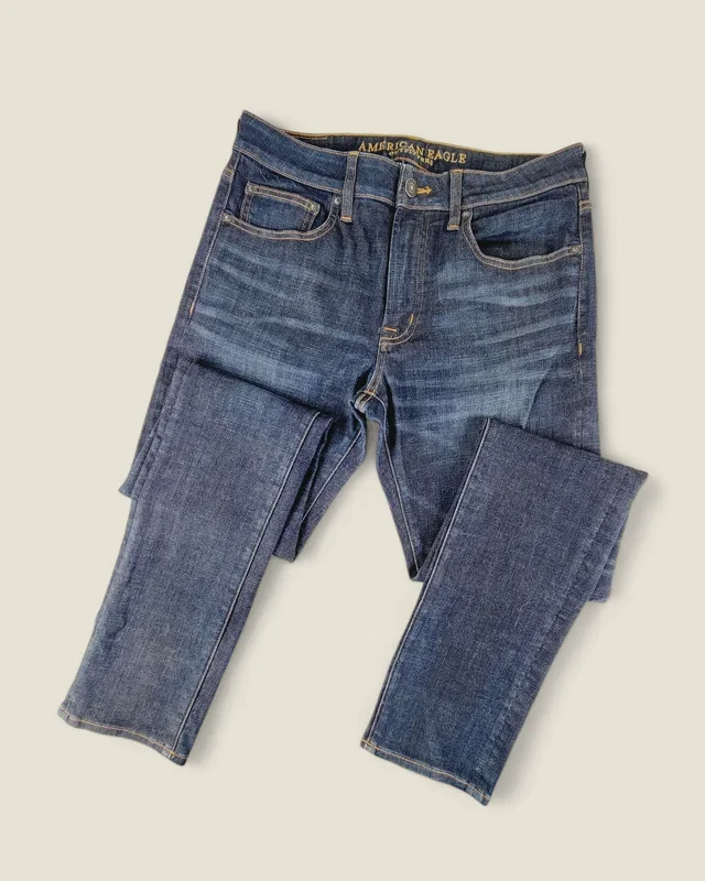 AMERICAN EAGLE ORIGINAL SLIM TAPER JEANS MENS 33/34 PRE-LOVED